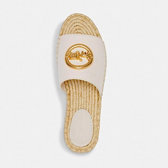 Coach white slides - Picture 1 of 7